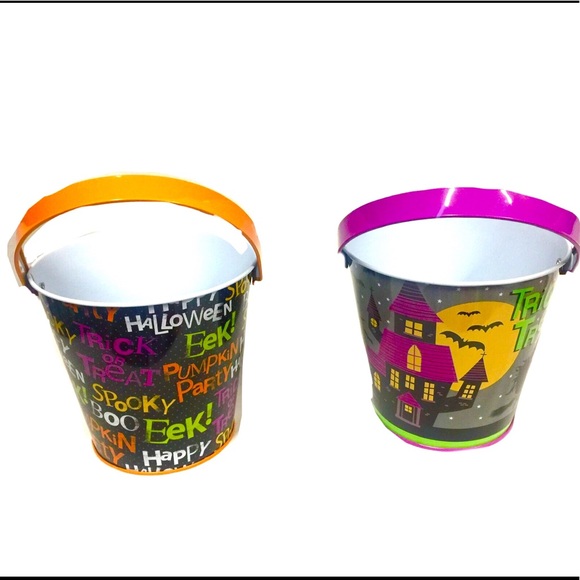 Child’s Halloween Decorations Not Scary (Mystery Box) - Picture 3 of 12